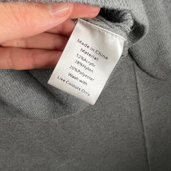 Loukeith Sweater Womens Size Small Long Sleeve Round Neck Gray Knitted Pullover - Picture 9 of 9